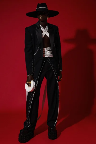 Look 23